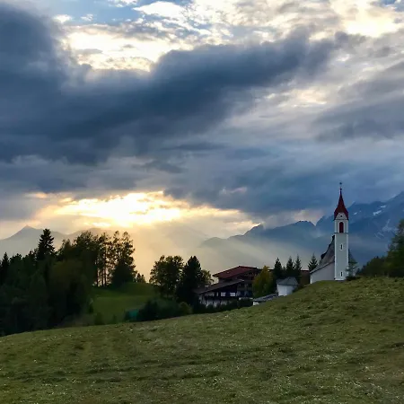 Haus Lukas Bed & Breakfast Seefeld in Tirol