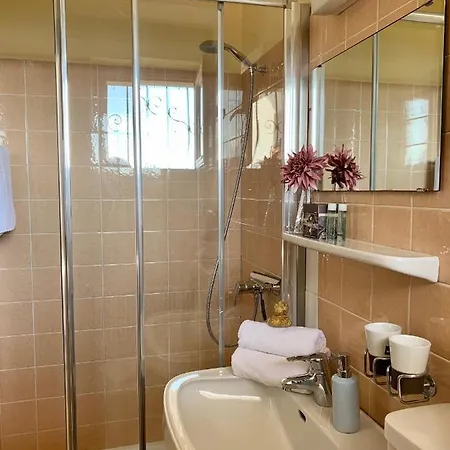 Haus Lukas فندق مبيت وإفطار *
